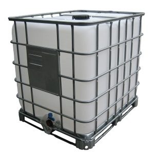 275 Gallon Caged Water Tank / IBC Tote